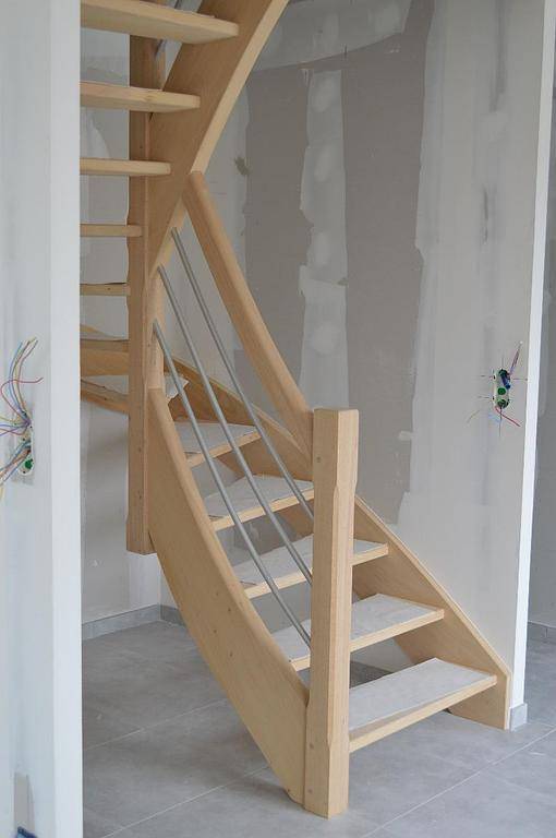 escalier personnalisé en matières mixtes